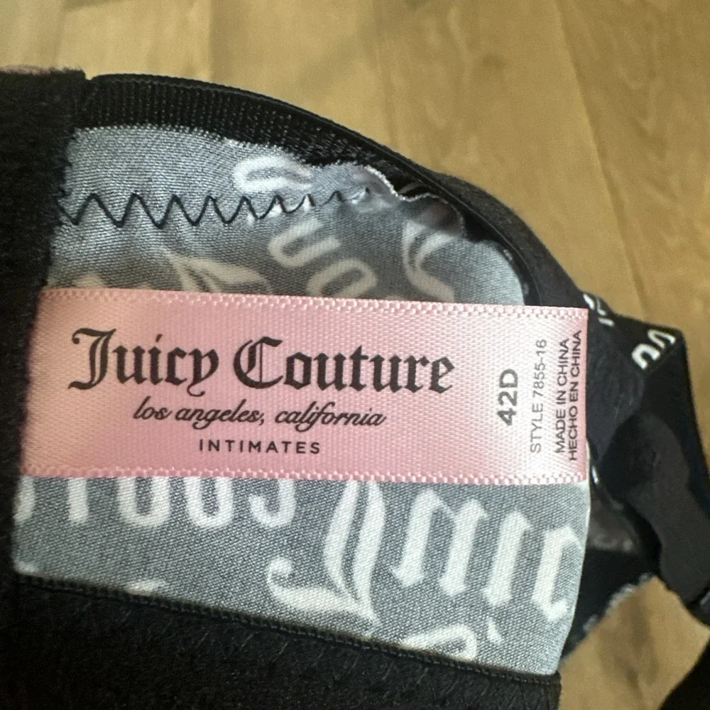 Juicy Couture Intimates Women's Bra Show Me Off Padded Logo All‎ Over 42D